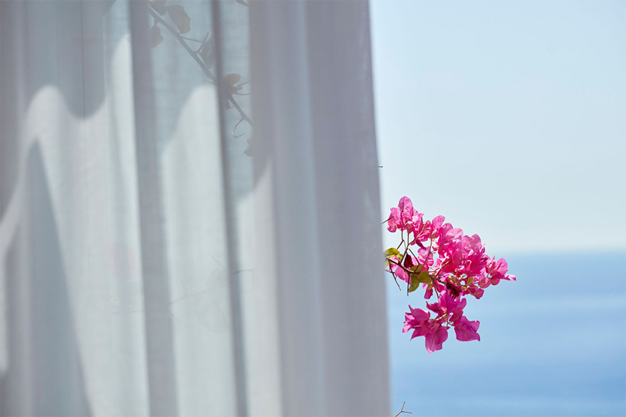 the king of villas rental mykonos luxury suites