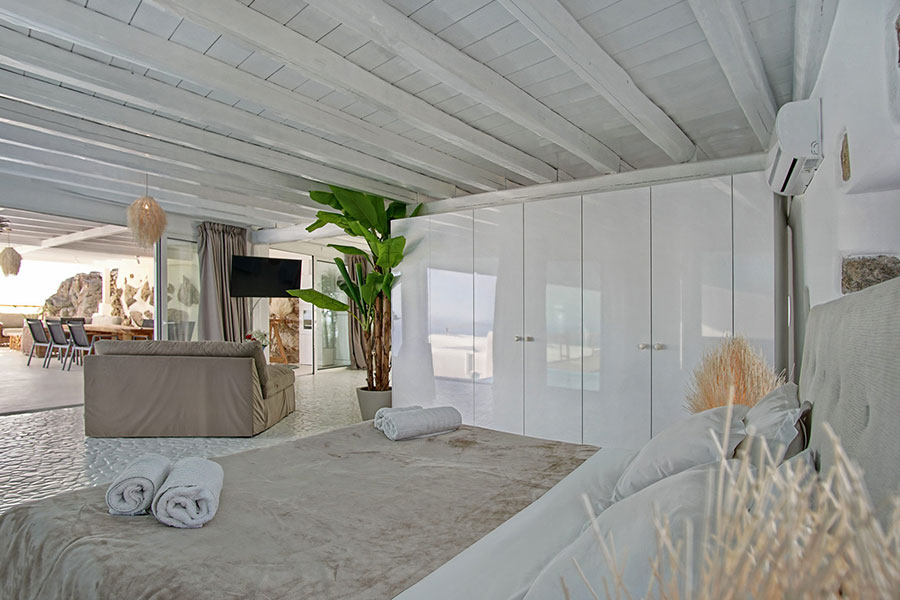 the king of villas rental mykonos
