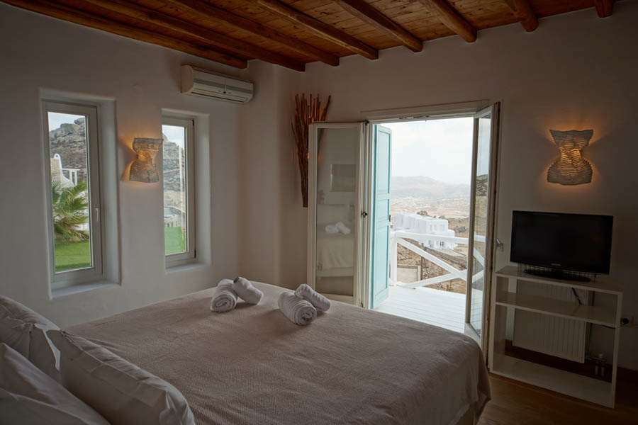 the king of villas rental mykonos