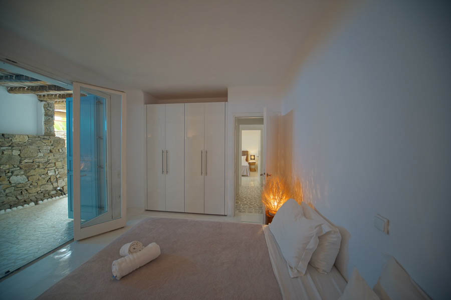 the king of villas rental mykonos