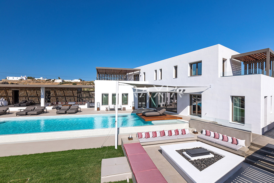 the king of villas rental mykonos