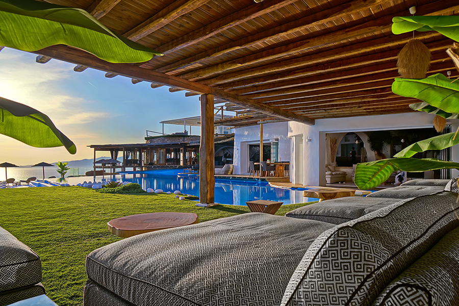the king of villas rental mykonos