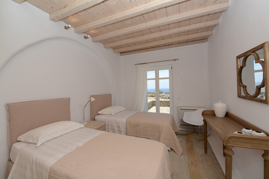 the king of villas rental mykonos