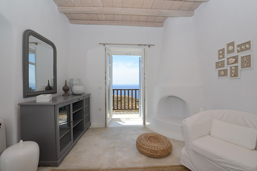 the king of villas rental mykonos
