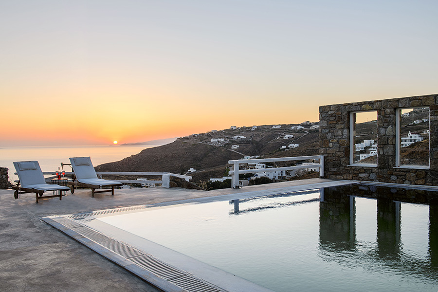 the king of villas rental mykonos