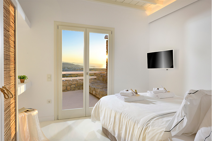 the king of villas rental mykonos