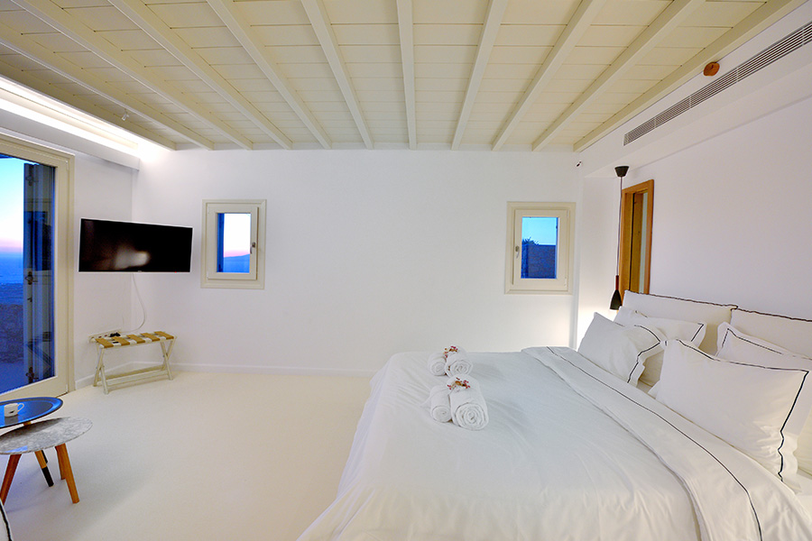 the king of villas rental mykonos
