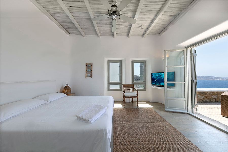 the king of villas rental mykonos