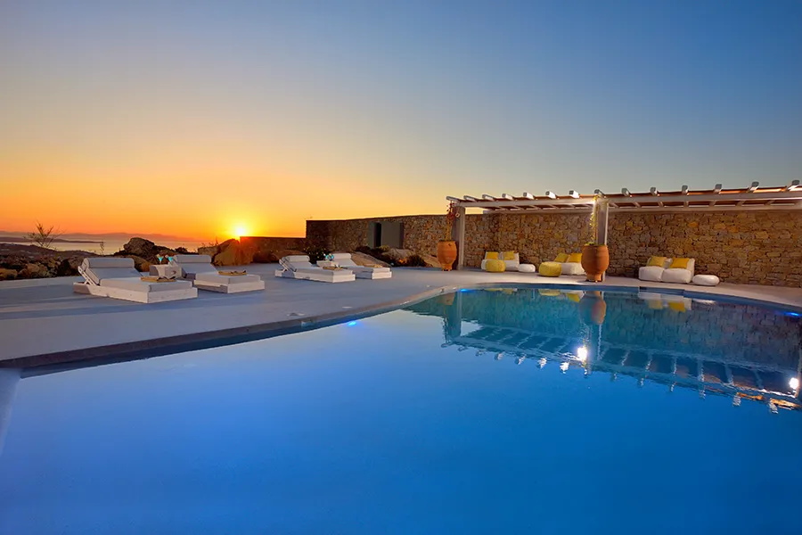 the king of villas rental mykonos