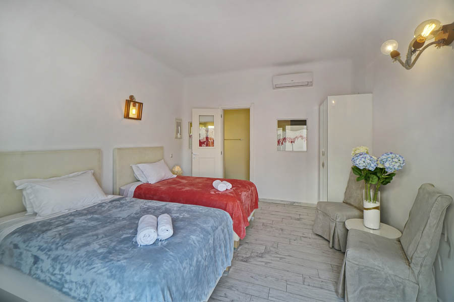 the king of villas rental mykonos