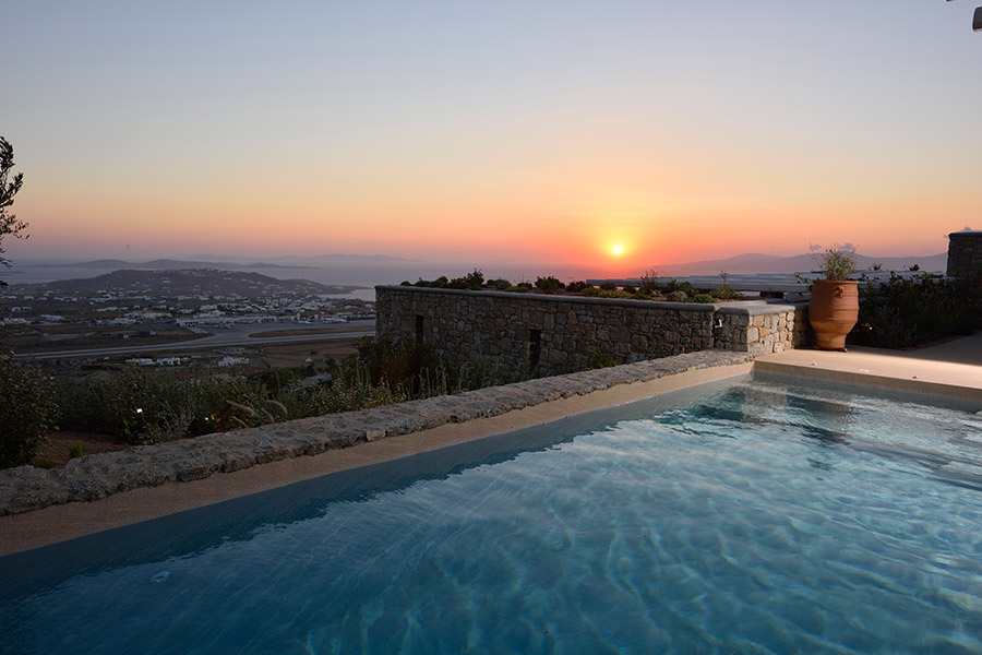 the king of villas rental mykonos