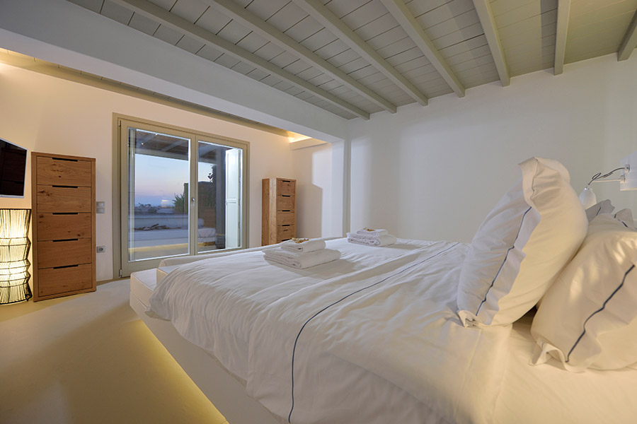 the king of villas rental mykonos
