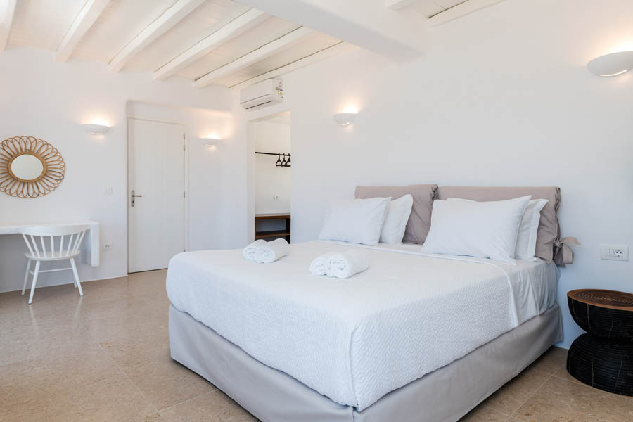 the king of villas rental mykonos