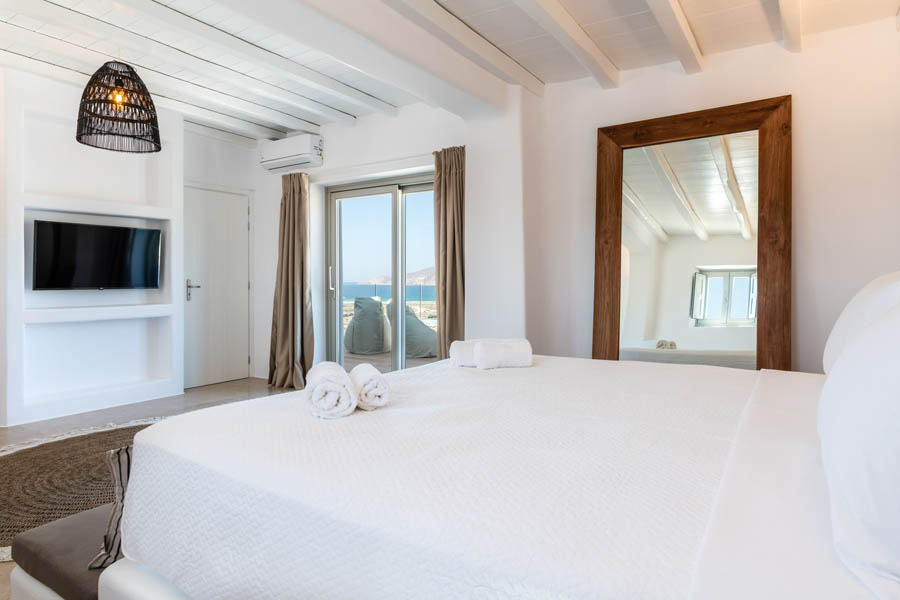 the king of villas rental mykonos