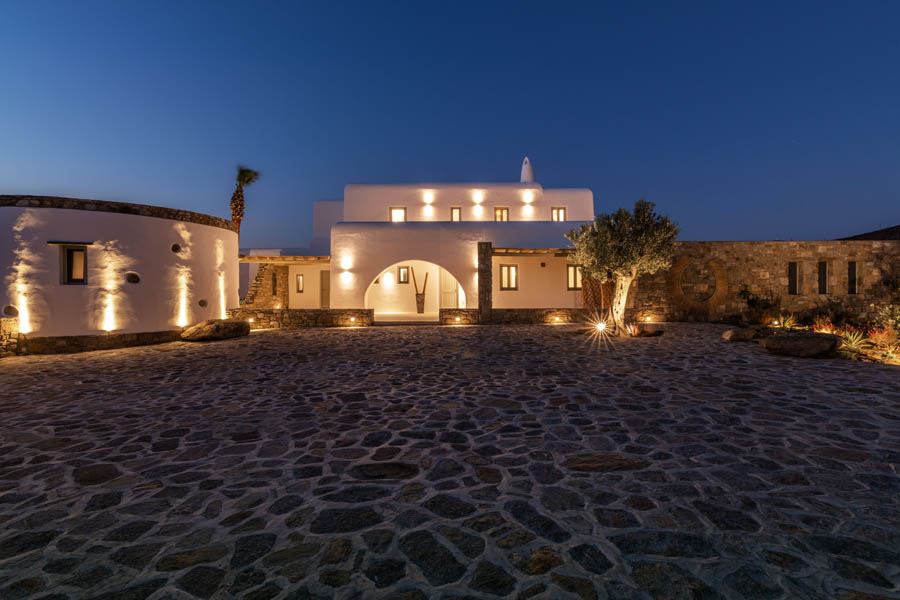 the king of villas rental mykonos