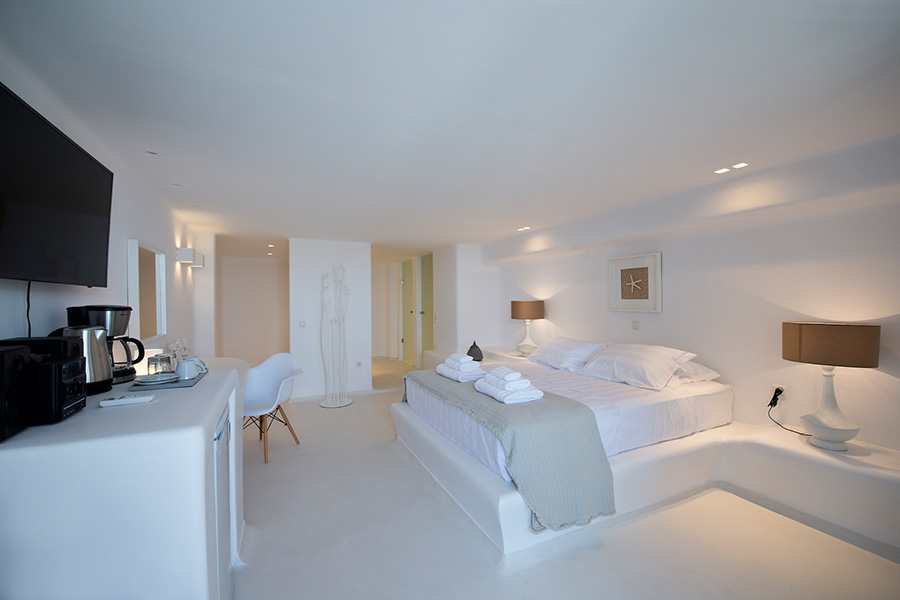 the king of villas rental mykonos