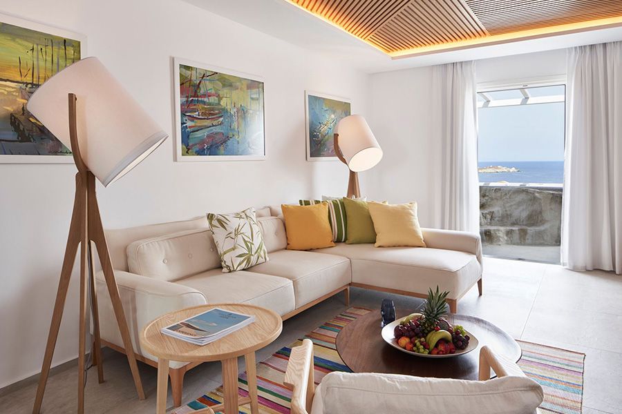 Armonia suite with Direct Sea View & Outdoor Jacuzzi