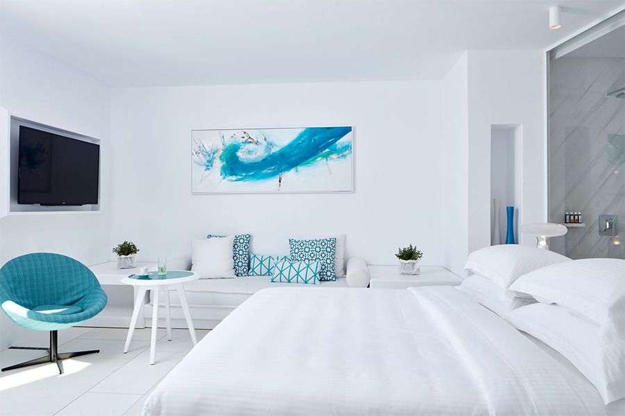 Azure Suite With Outdoor Jacuzzi & Sea View