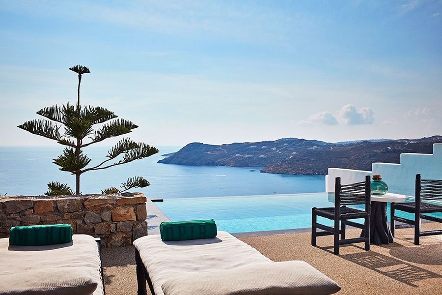 Utopia Grand Majestic Retreat Suite with Private Pool