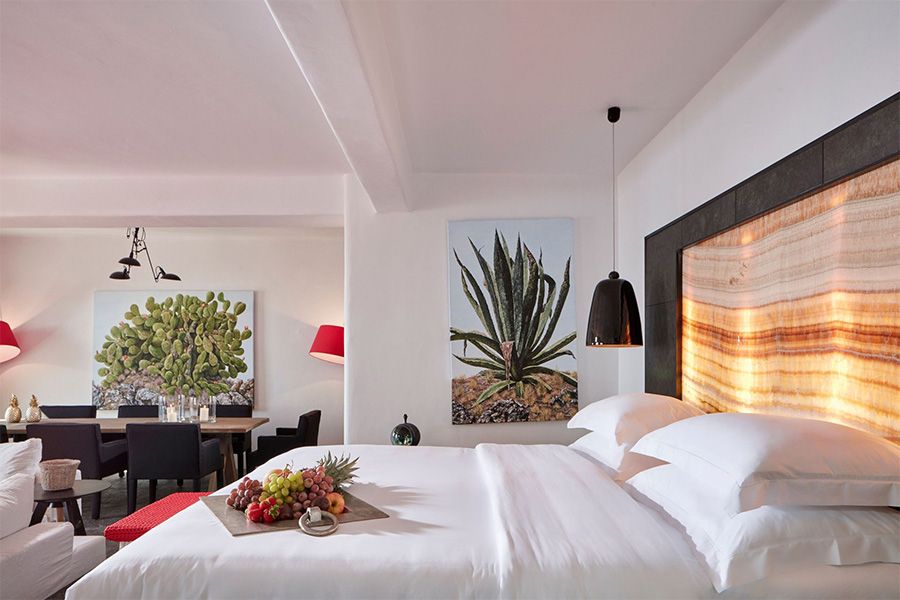 Avaton Grand Mystique Suite with Outdoor Jacuzzi