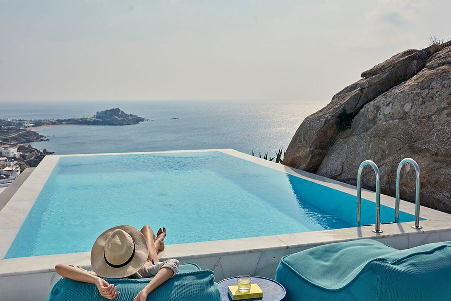 Horizon Retreat Suite with Private Pool & Sea View