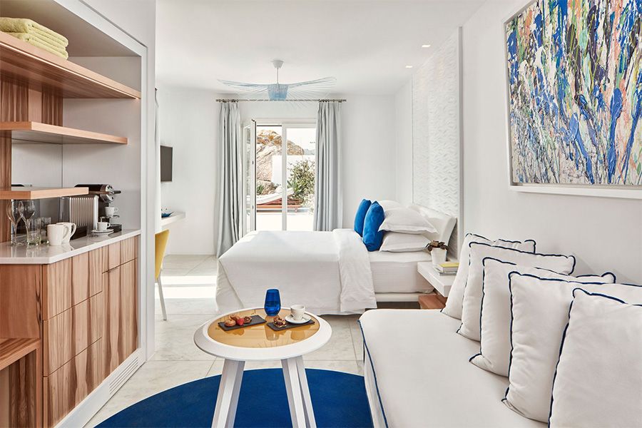 Horizon Retreat Suite with Private Pool & Sea View