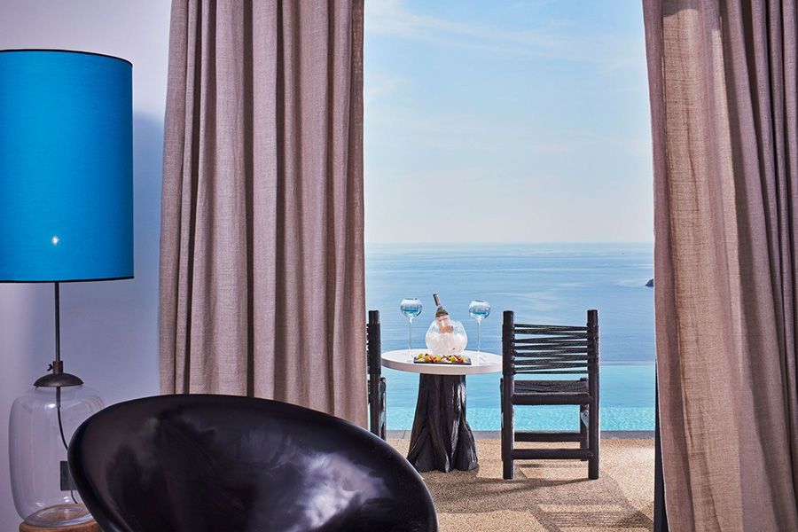 Utopia Majestic Retreat Suite with Private Pool