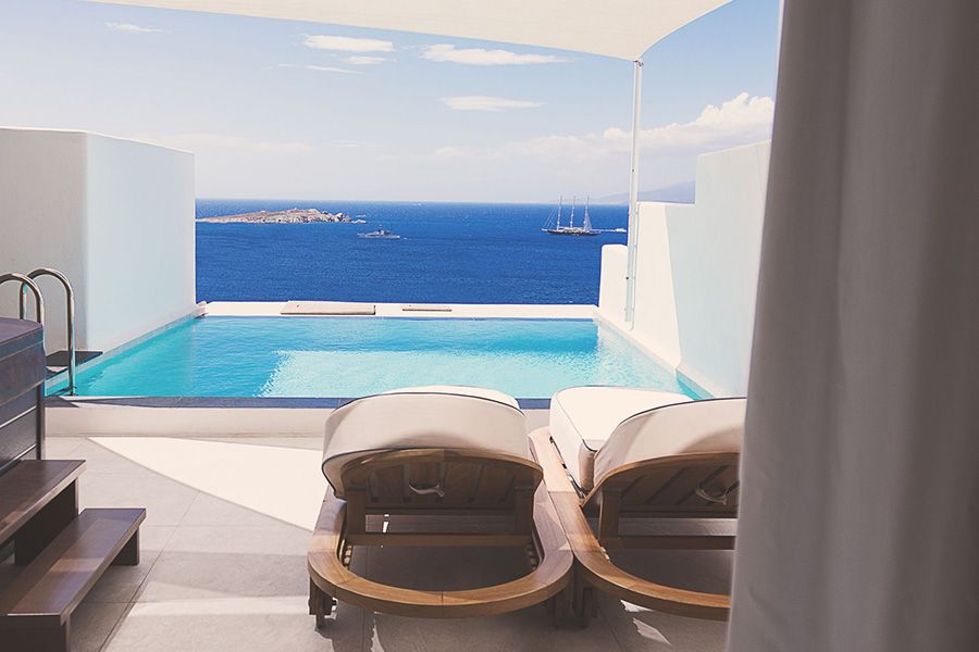 Ortigia Suite With Outdoor Jacuzzi & Private Pool