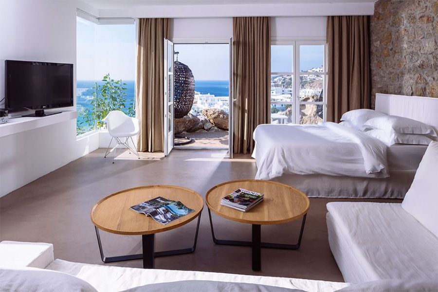 Passion Suite With Outdoor Jacuzzi & Sea View